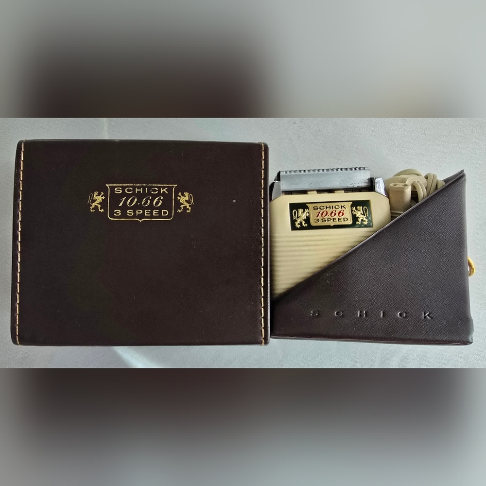 Vintage Schick Electric Razor 10.66 3 Speed Travel Size With Case Working